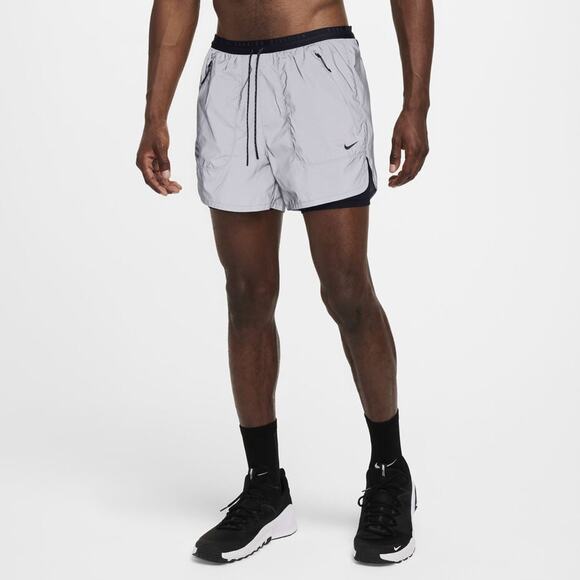 NWT Nike Running Division Dri-Fit ADV Reflective 4" Shorts Mens Sz S FZ1123-035 - Picture 1 of 10
